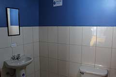 Hostal y Minimarket en Baños