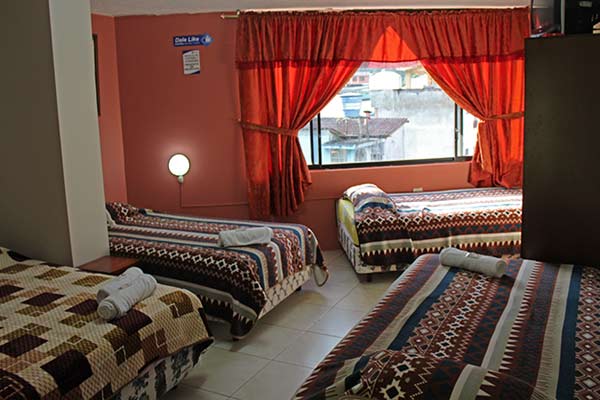 Habitaciones en Hostal Metroturis